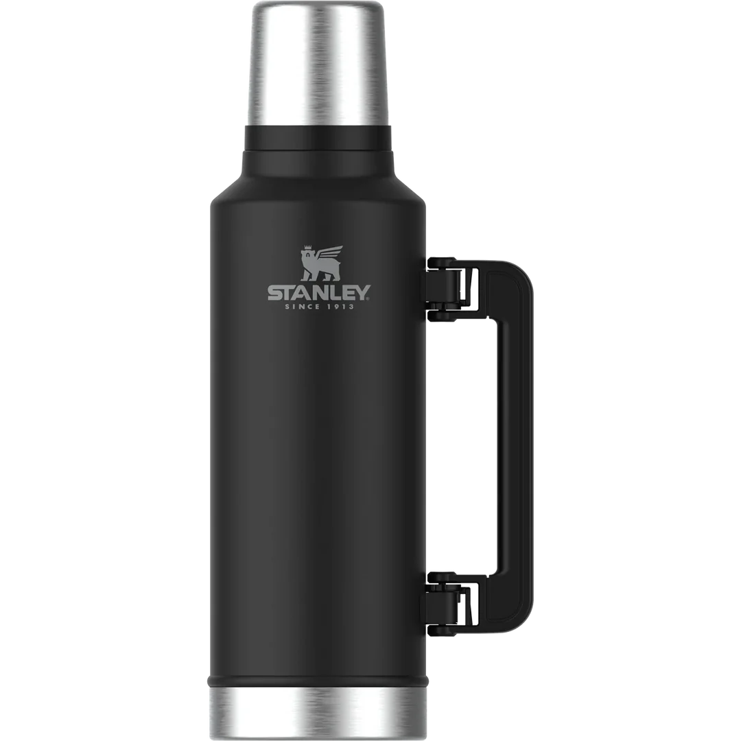 Stanley The Legendary Classic Bottle 1.9L / 2.0QT - Matte Black Pebble