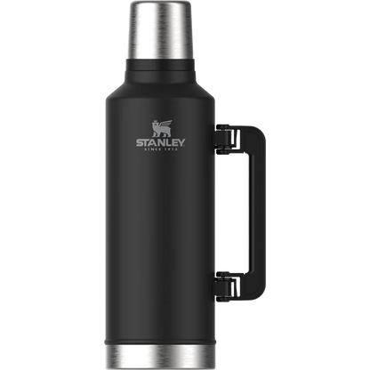 Stanley The Legendary Classic Bottle 2.3L / 2.5QT  - Matte Black Pebble