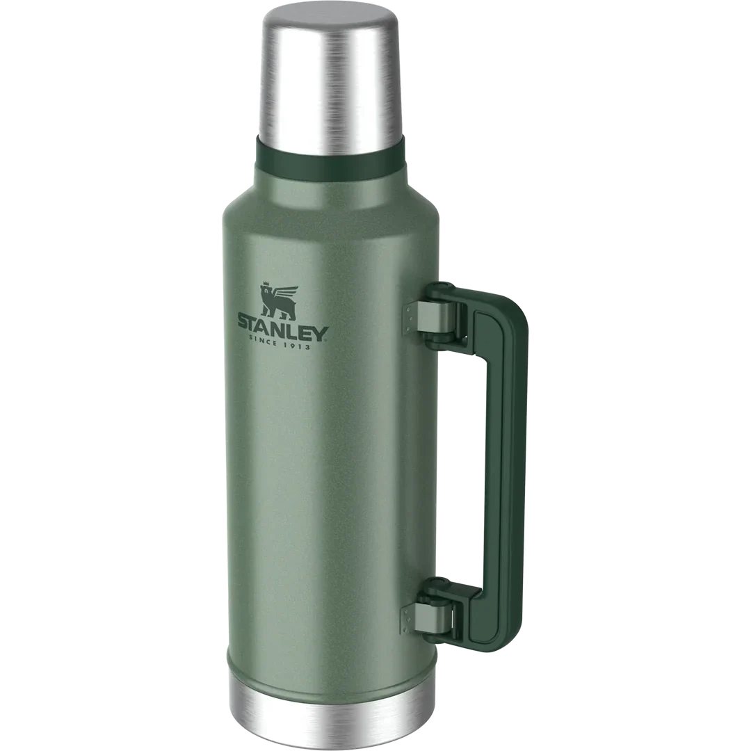 Stanley The Legendary Classic Bottle 1.9L / 2.0QT - Hammertone Green