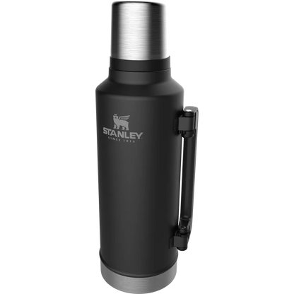 Stanley The Legendary Classic Bottle 1.9L / 2.0QT - Matte Black Pebble