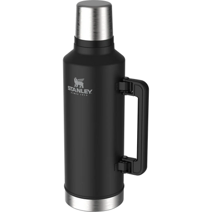 Stanley The Legendary Classic Bottle 2.3L / 2.5QT  - Matte Black Pebble