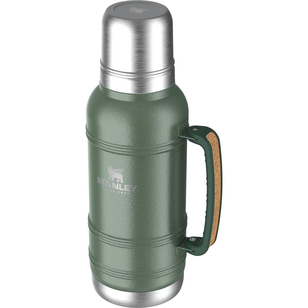 Stanley The Artisan Thermal Bottle 1.4L / 1.5QT - Hammertone Green