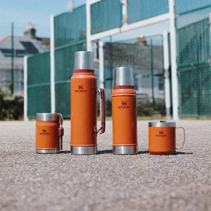 Stanley The Legendary Classic Bottle .75L / 25oz - Hammertone Clay